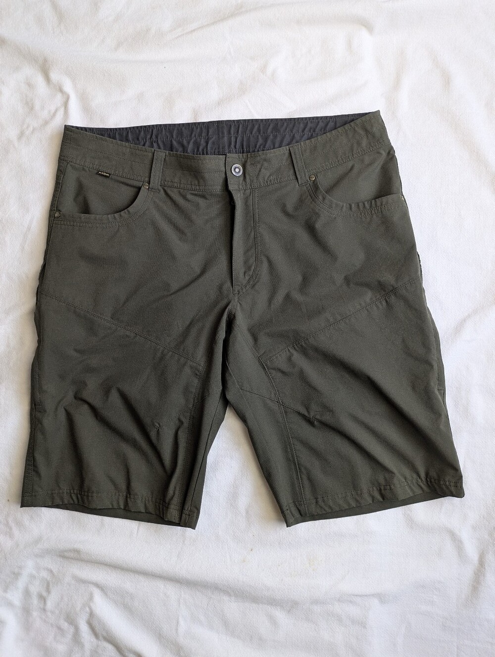 Men's Kühl Shorts Size 40 Green 7 Pocket NWOT